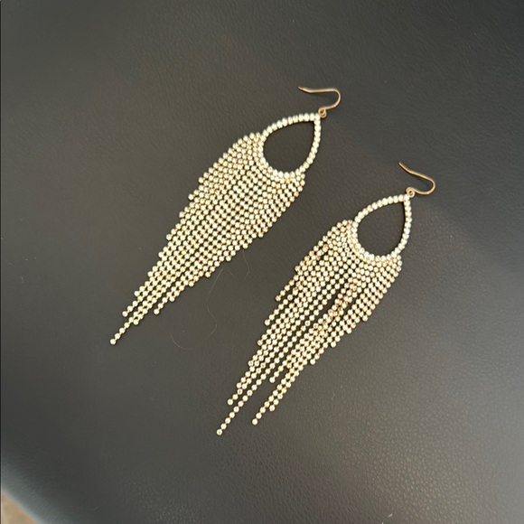 Elegant Gold Beaded Dangle Earrings - Picture 7 of 10
